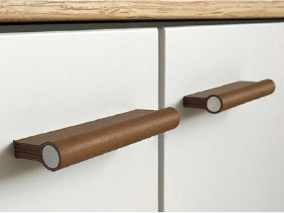 Como 96mm Pull Handle - Chocolate Brown Leather (various finishes)